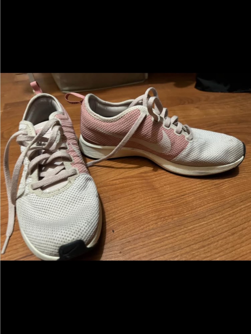 Women’s nike Lightweight Pink & White Athletic Sneakers